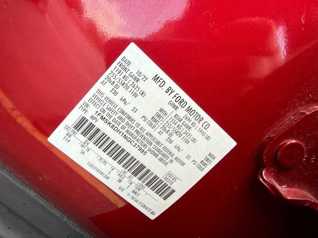 Certified 2022 Ford Explorer XLT w/ Equipment Group 202A AWD/4WD image 6