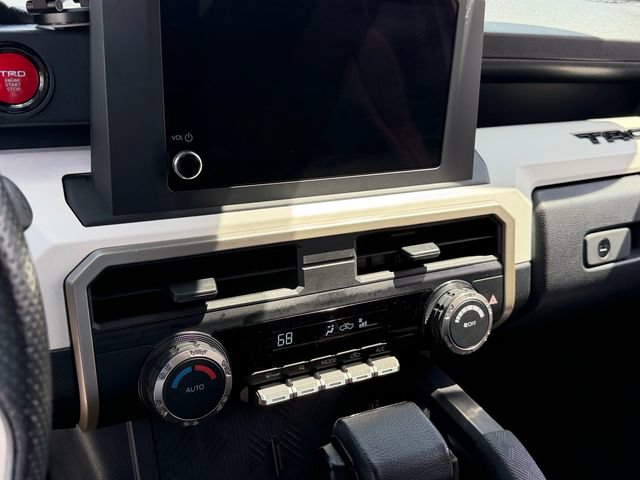 Used 2024 Toyota Tacoma TRD Off-Road AWD/4WD image 20