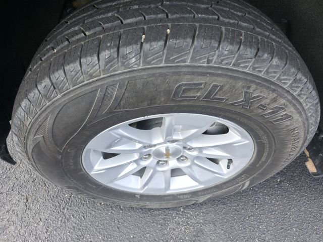 Used 2025 Chevrolet Silverado 1500 LT w/ Safety Package image 10