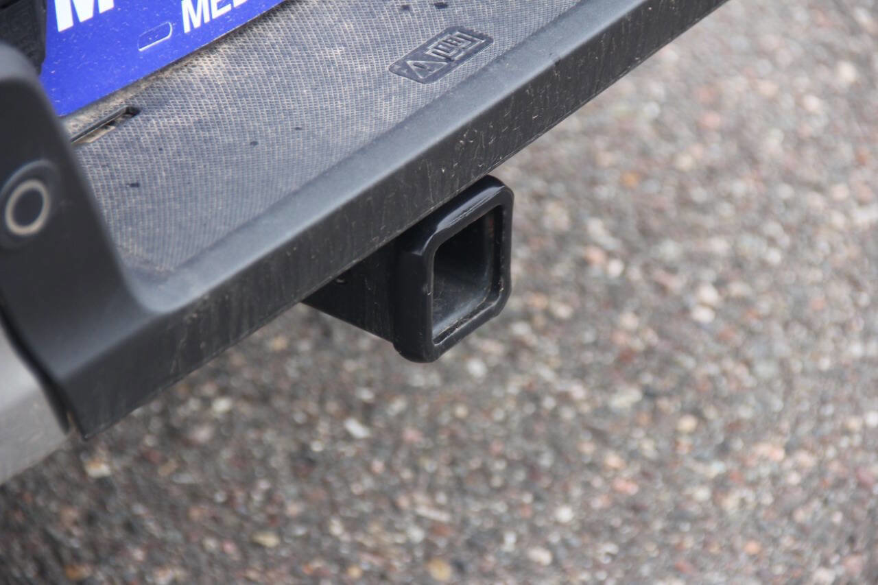 Certified 2022 Ford F150 XLT w/ Equipment Group 302A High image 12