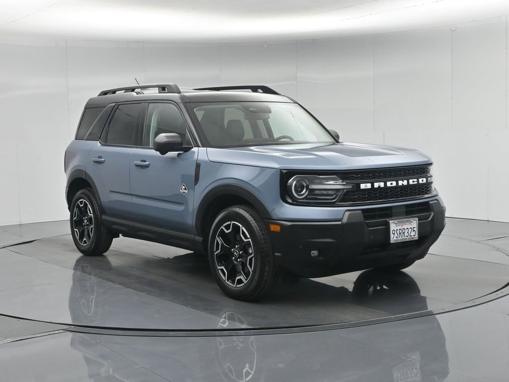 Certified 2025 Ford Bronco Sport Outer Banks w/ Outer Banks Tech Package+ image 59