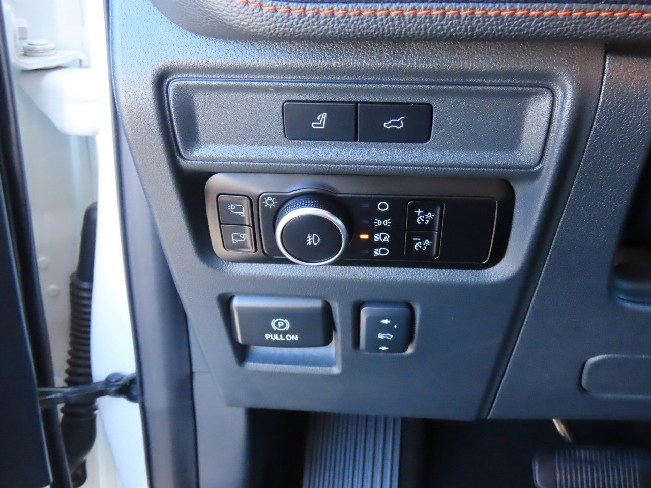 Certified 2024 Ford Expedition Timberline image 28