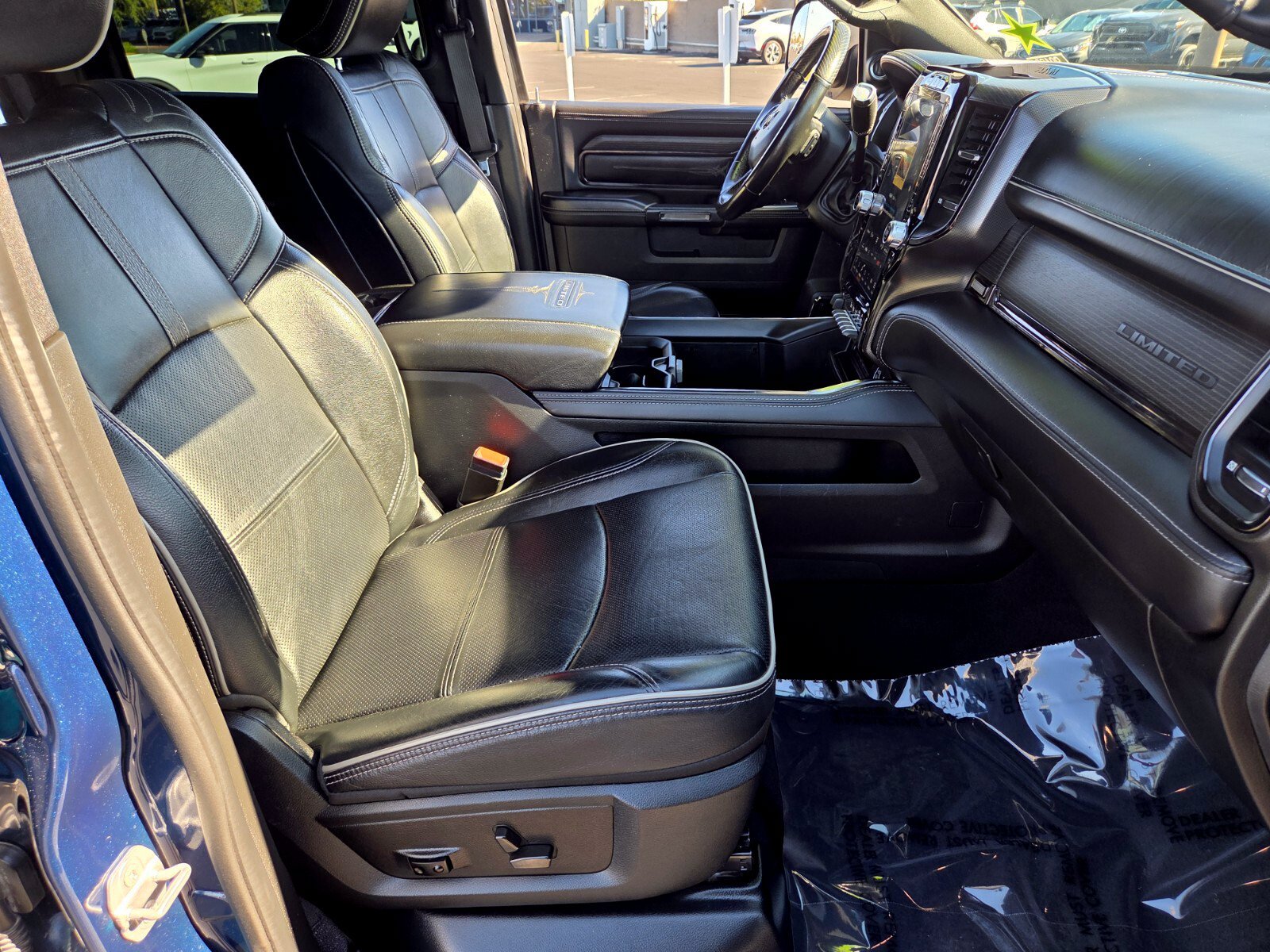 Used 2022 RAM 3500 Limited AWD/4WD image 15