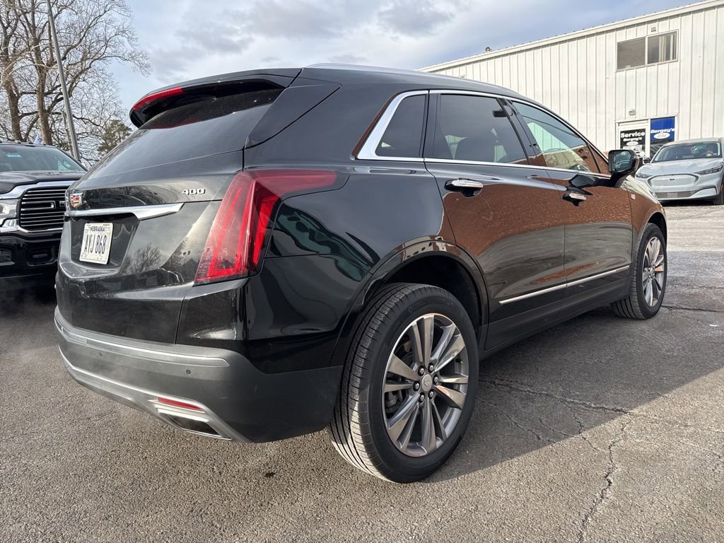 Used 2025 Cadillac XT5 Premium Luxury image 4