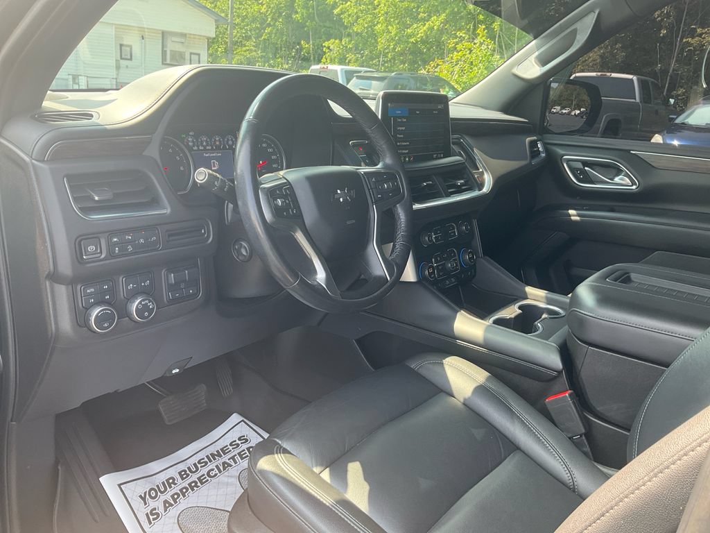 Used 2021 Chevrolet Tahoe Z71 w/ Z71 Off-Road Package AWD/4WD image 15