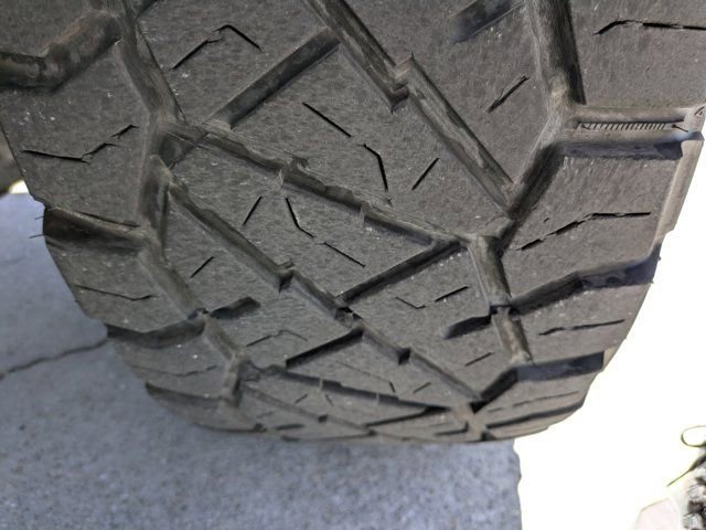 Certified 2023 Ford F250 Lariat w/ Sport Appearance Package image 13