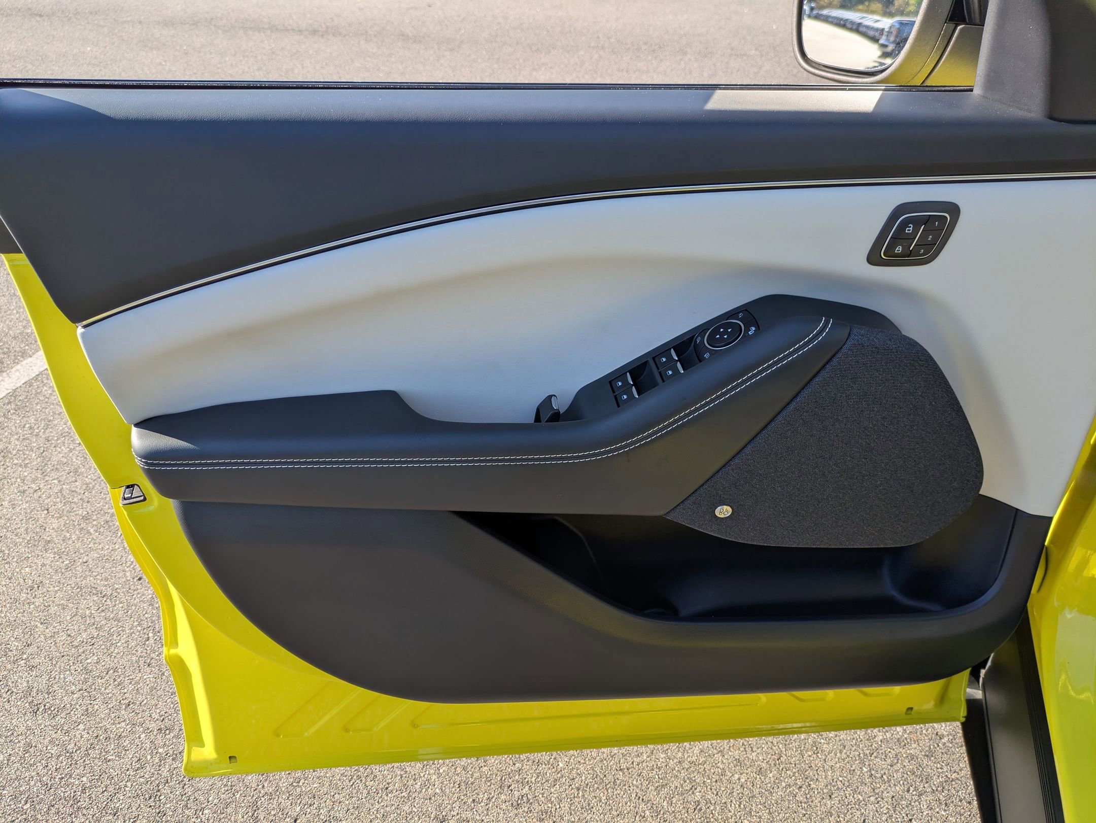 Certified 2025 Ford Mustang Mach-E Premium RWD image 16