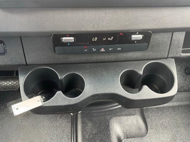 Used 2023 Mercedes-Benz Sprinter 2500 image 13