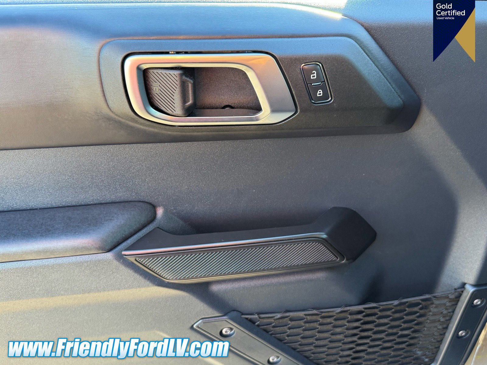 Certified 2025 Ford Bronco Badlands image 8