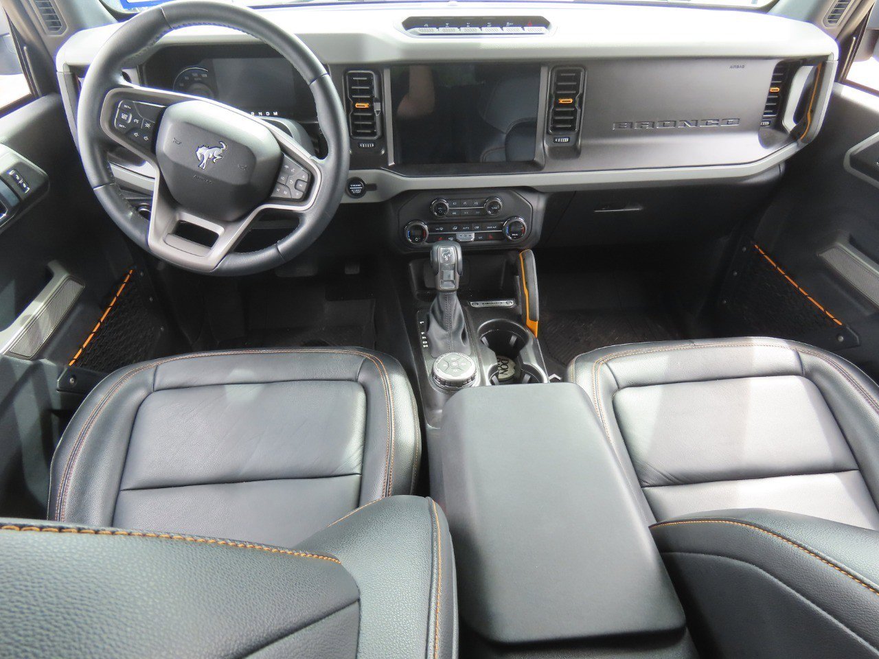 Certified 2023 Ford Bronco Badlands w/ Sasquatch Package AWD/4WD image 20