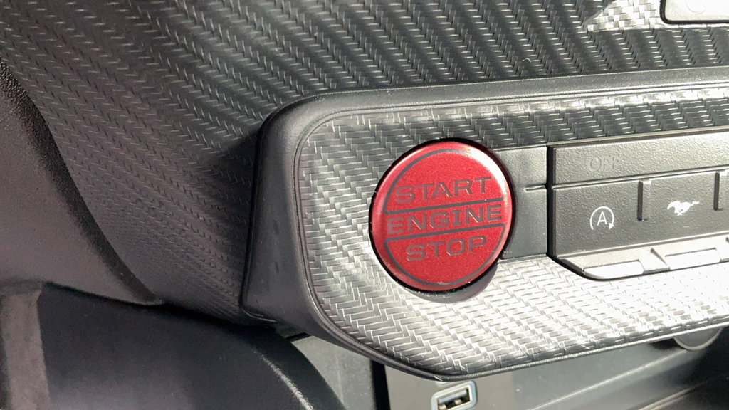 Certified 2025 Ford Mustang Coupe RWD image 24