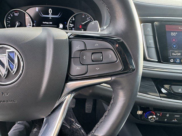 Used 2024 Buick Enclave Premium image 17