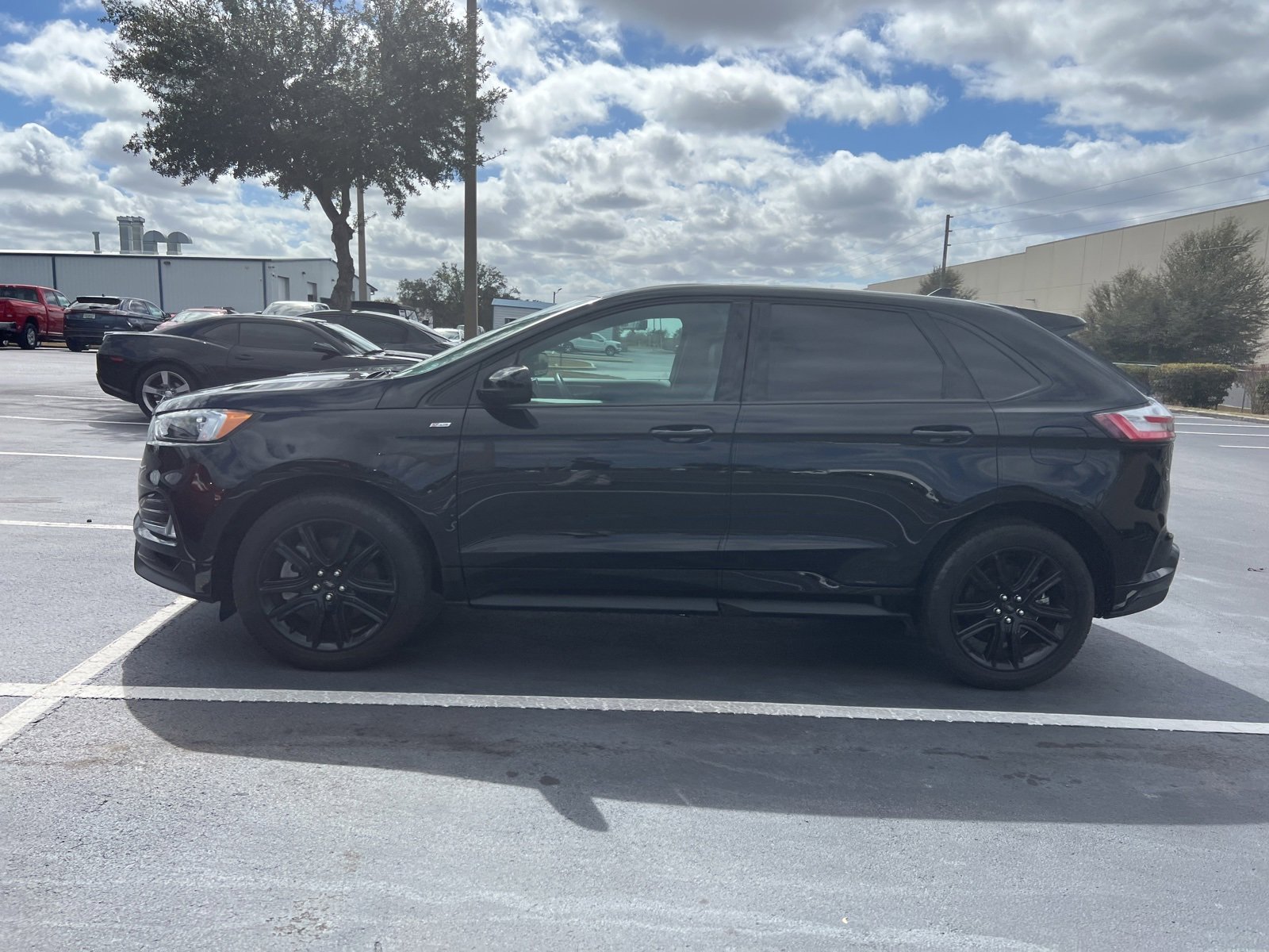 Certified 2024 Ford Edge ST-Line image 18