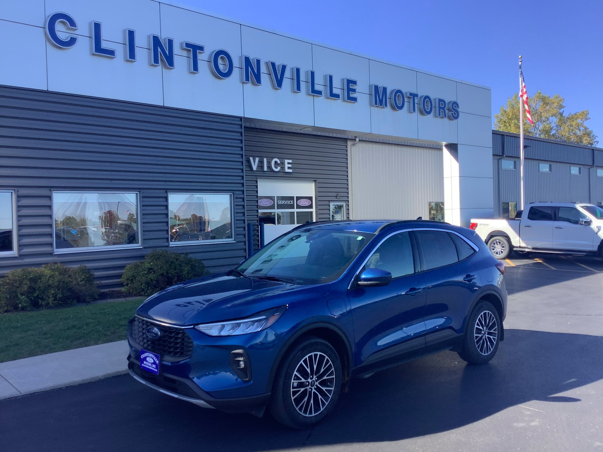 Certified 2023 Ford Escape SE