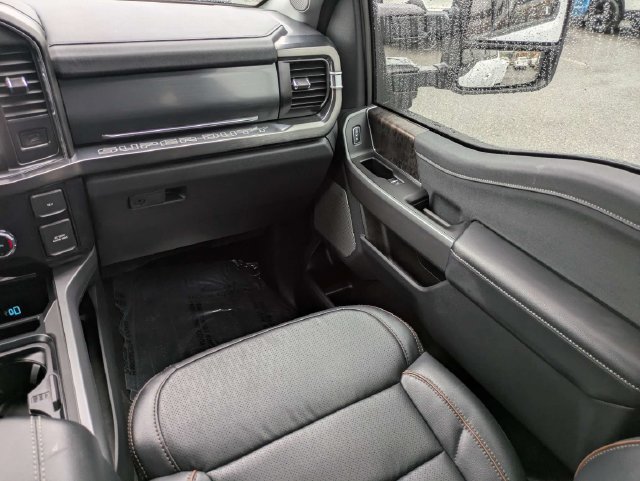 Certified 2026 Ford F350 Lariat w/ Lariat Ultimate Package AWD/4WD image 17