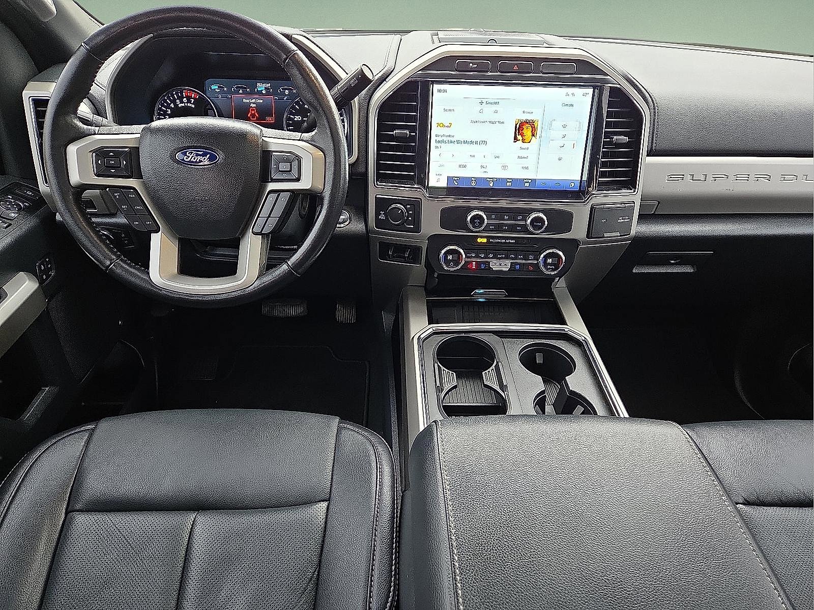 Certified 2022 Ford F350 Lariat w/ Lariat Ultimate Package image 11