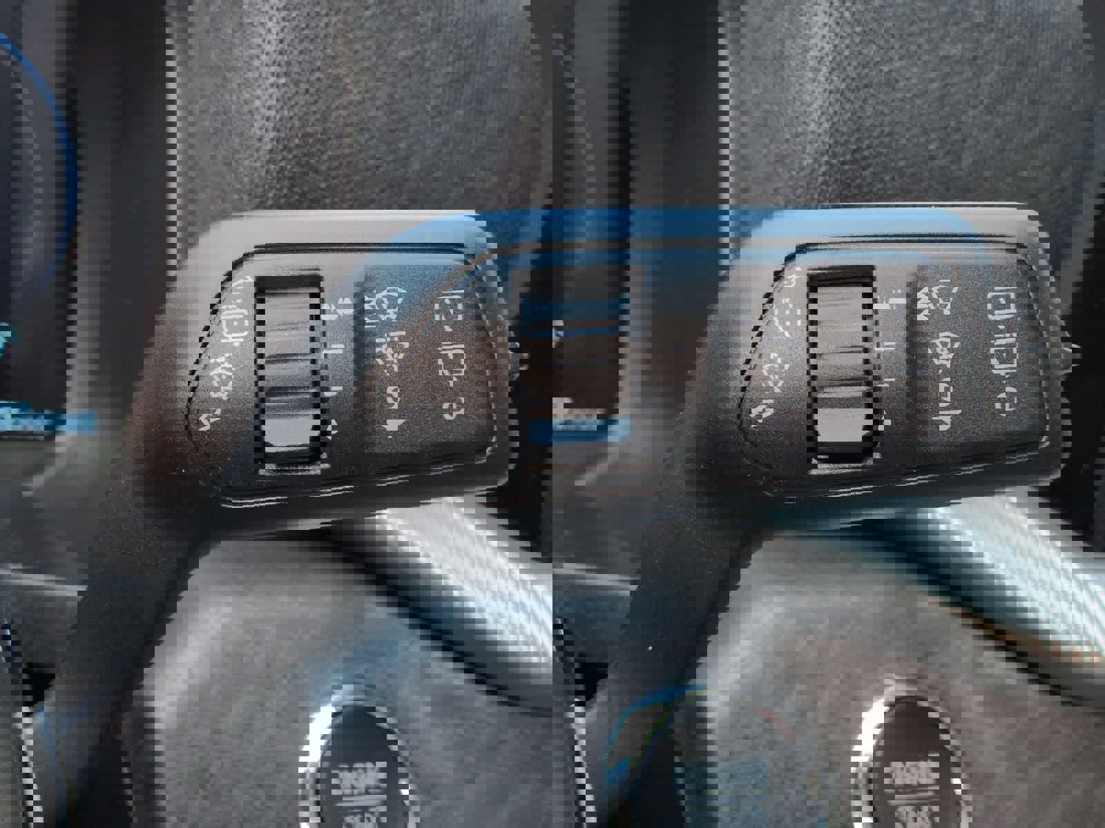 Certified 2026 Ford Explorer Platinum w/ LUX Leather Package image 27