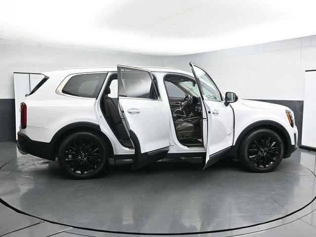 Used 2021 Kia Telluride SX w/ Towing Package FWD image 39