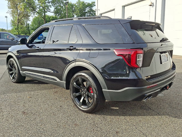 Certified 2023 Ford Explorer ST w/ Equipment Group 401A AWD/4WD image 6