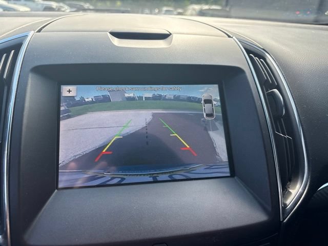 Certified 2019 Ford Edge ST w/ Cold Weather Package AWD/4WD image 38