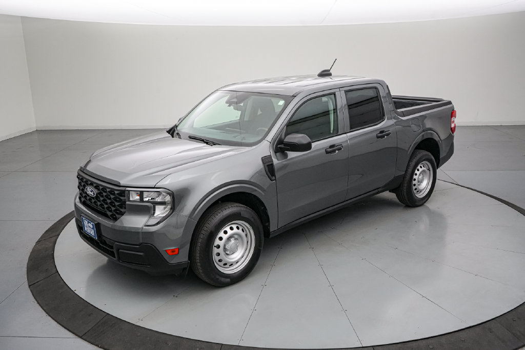 Certified 2025 Ford Maverick XL FWD image 9