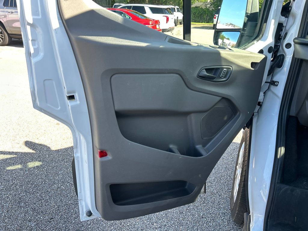 Certified 2024 Ford Transit 350 XLT RWD image 23
