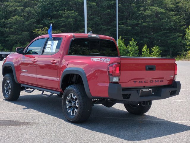 Used 2019 Toyota Tacoma TRD Off-Road AWD/4WD image 6