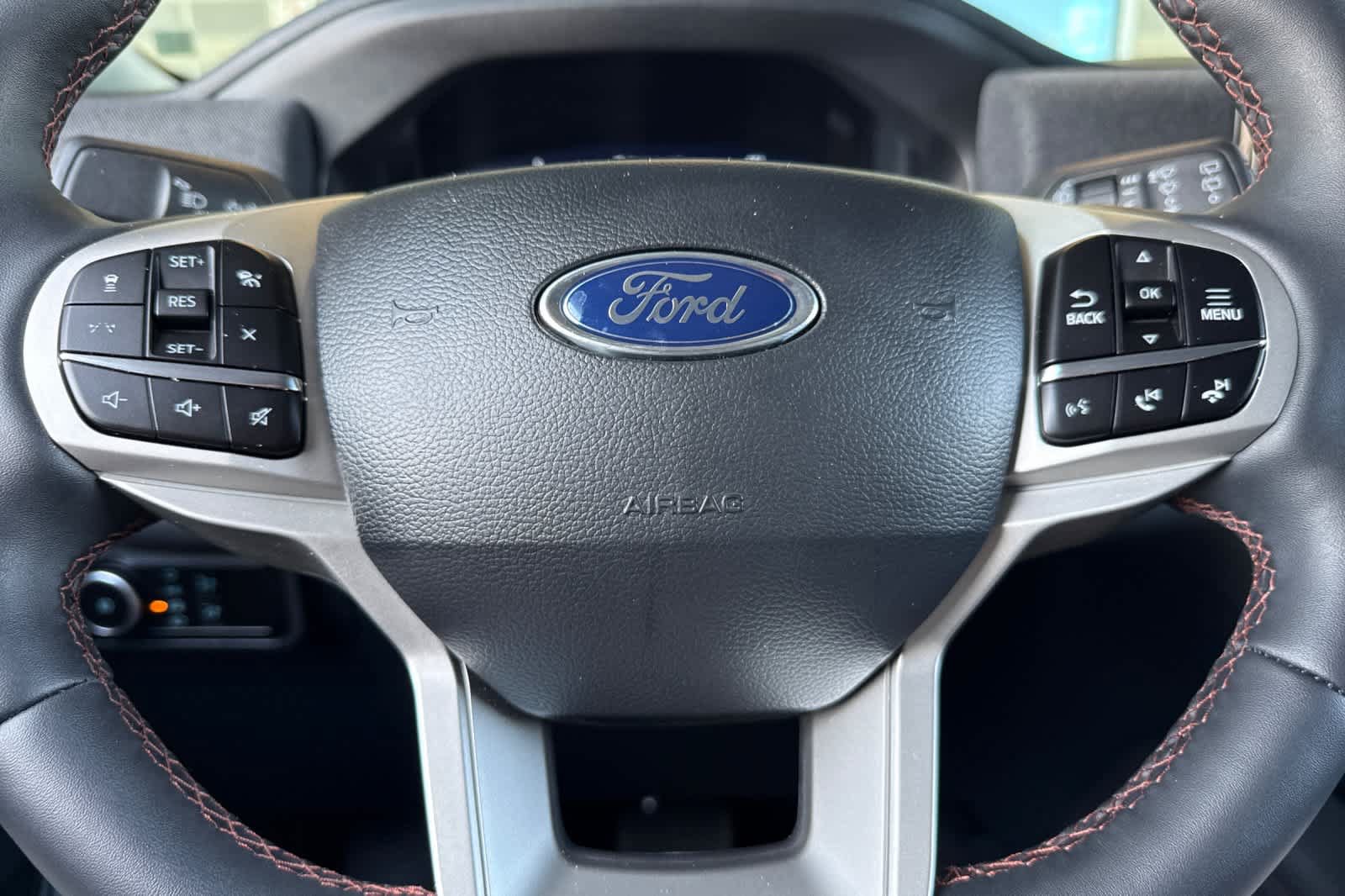 Certified 2026 Ford Explorer Active w/ Active Comfort Package AWD/4WD image 25