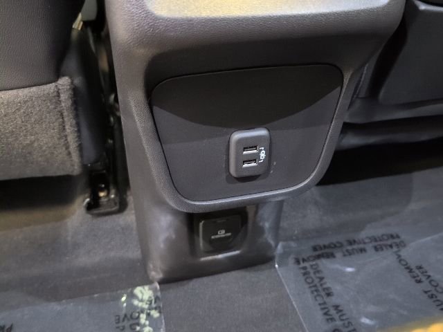 Used 2024 GMC Terrain AT4 w/ Infotainment Package II AWD/4WD image 37