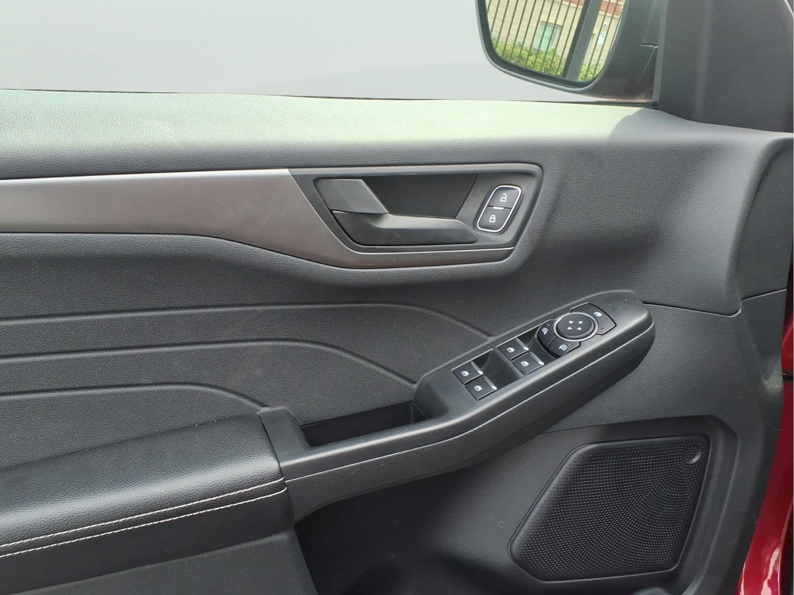 Certified 2023 Ford Escape Active w/ Tech Pack #1 AWD/4WD image 9