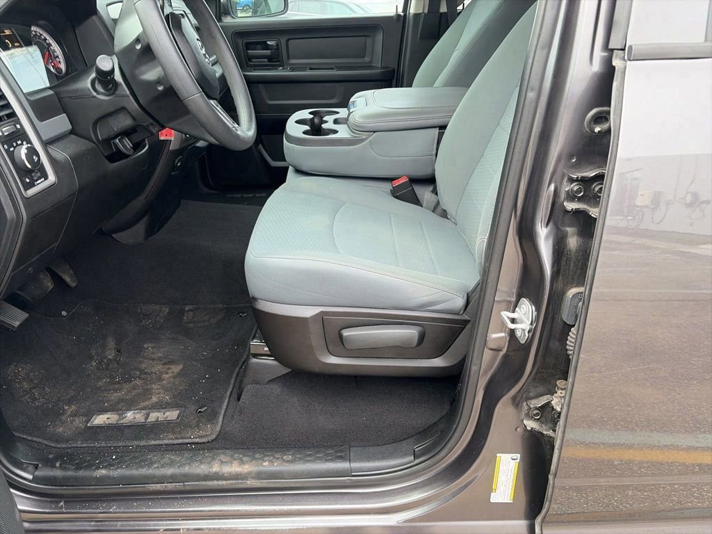 Used 2019 RAM 1500 Express image 9