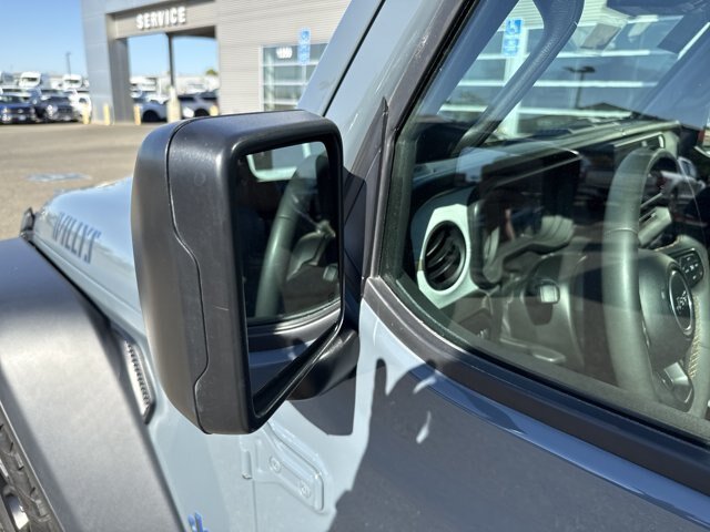 Used 2024 Jeep Wrangler Unlimited AWD/4WD image 10