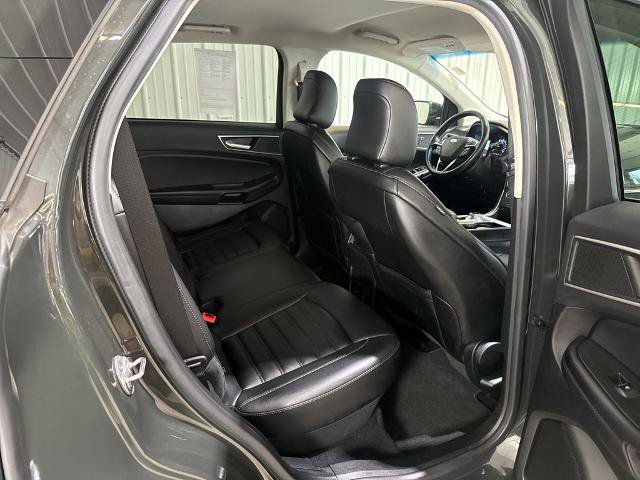 Certified 2022 Ford Edge SEL w/ Convenience Package AWD/4WD image 30