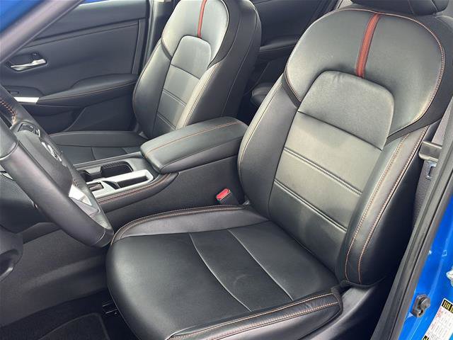 Used 2023 Nissan Sentra SR w/ SR Premium Package FWD image 11