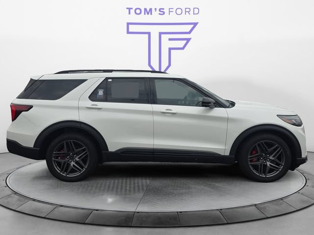 Certified 2026 Ford Explorer ST w/ Sun And Sound Package AWD/4WD image 8