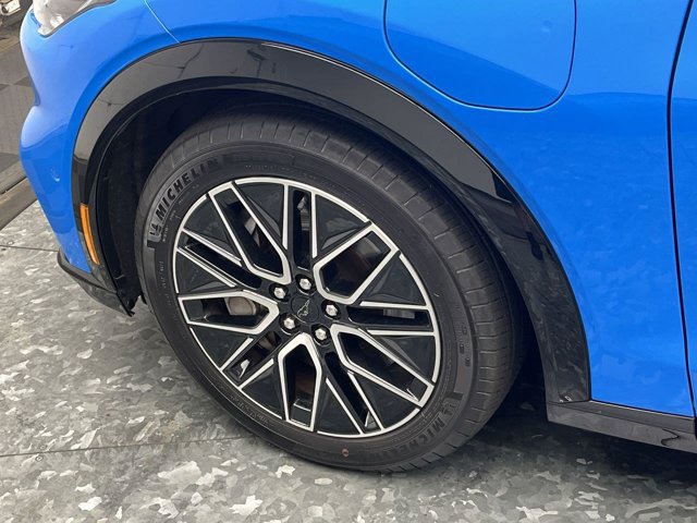 Certified 2024 Ford Mustang Mach-E Premium AWD/4WD image 7