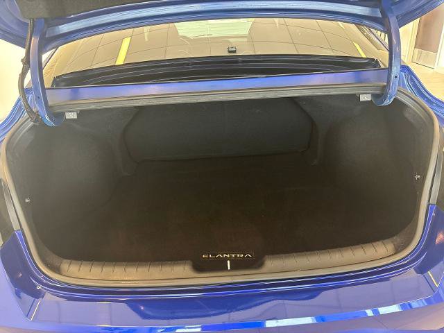 Used 2023 Hyundai Elantra SEL FWD image 11