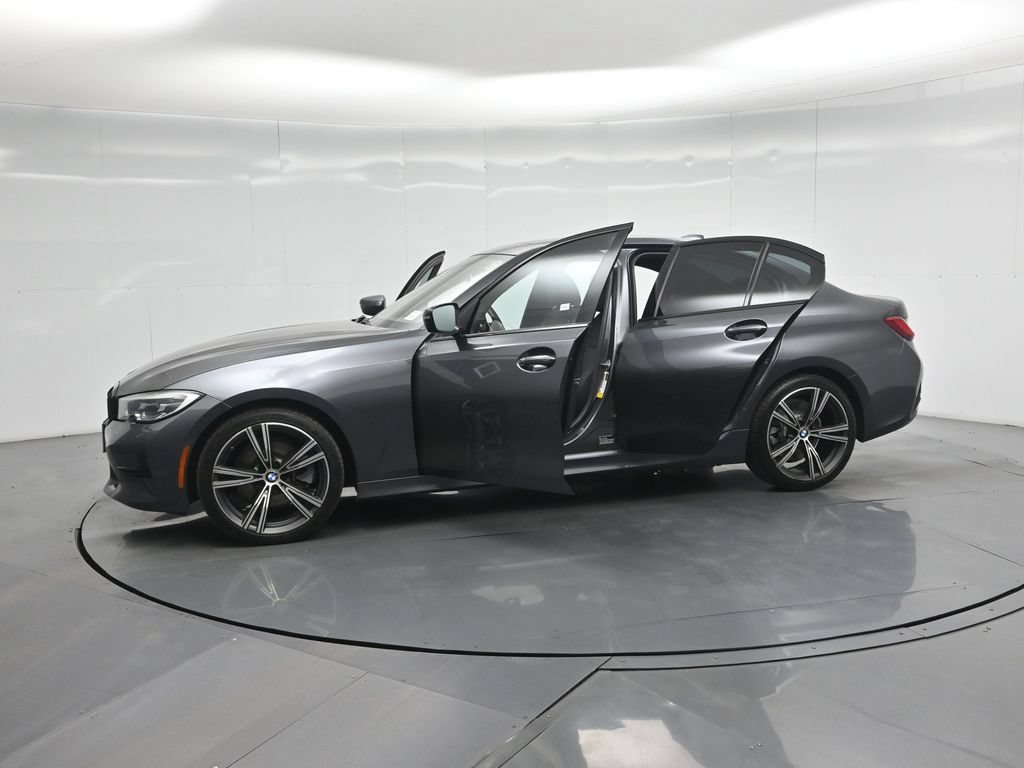 Used 2021 BMW 330i Sedan w/ Convenience Package RWD image 35