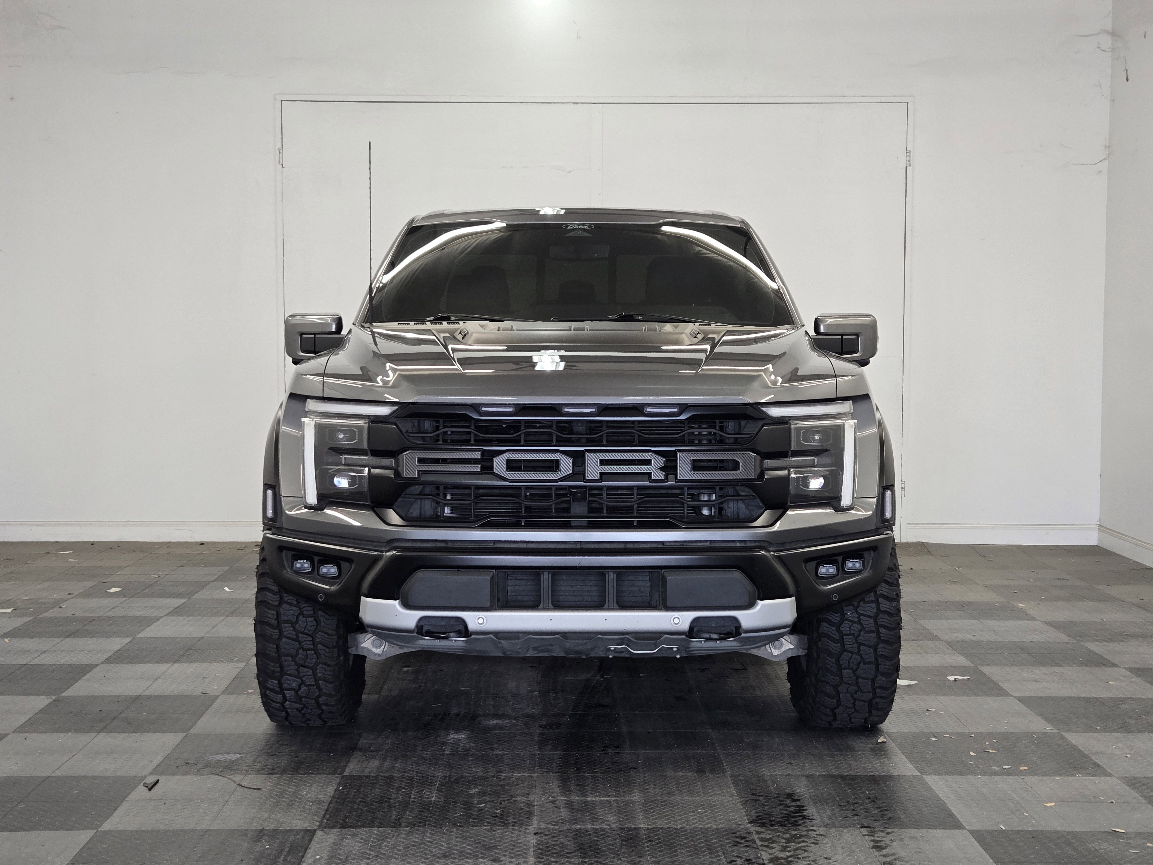 Certified 2024 Ford F150 Raptor AWD/4WD image 3