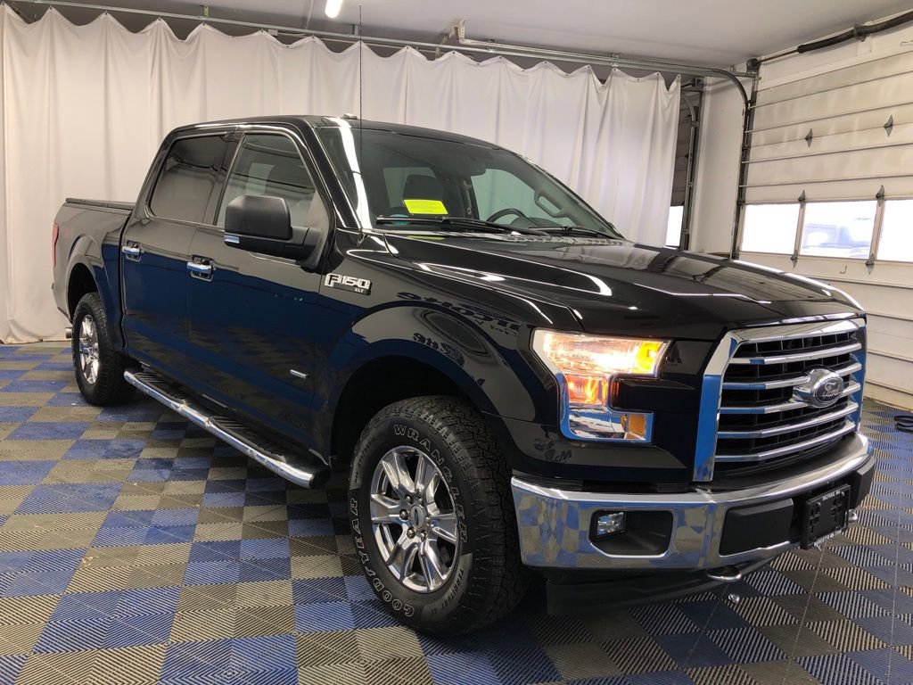 Certified 2017 Ford F150 XLT w/ Equipment Group 302A Luxury image 5
