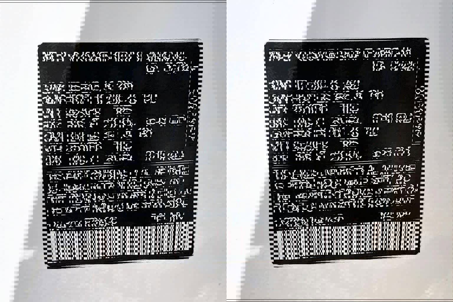 Used 2024 Volkswagen Atlas Peak Edition SE AWD/4WD image 34