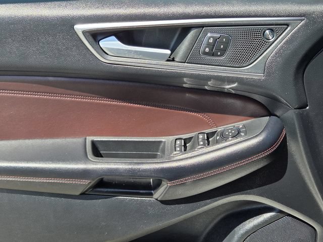 Certified 2022 Ford Edge Titanium w/ Equipment Group 301A AWD/4WD image 21