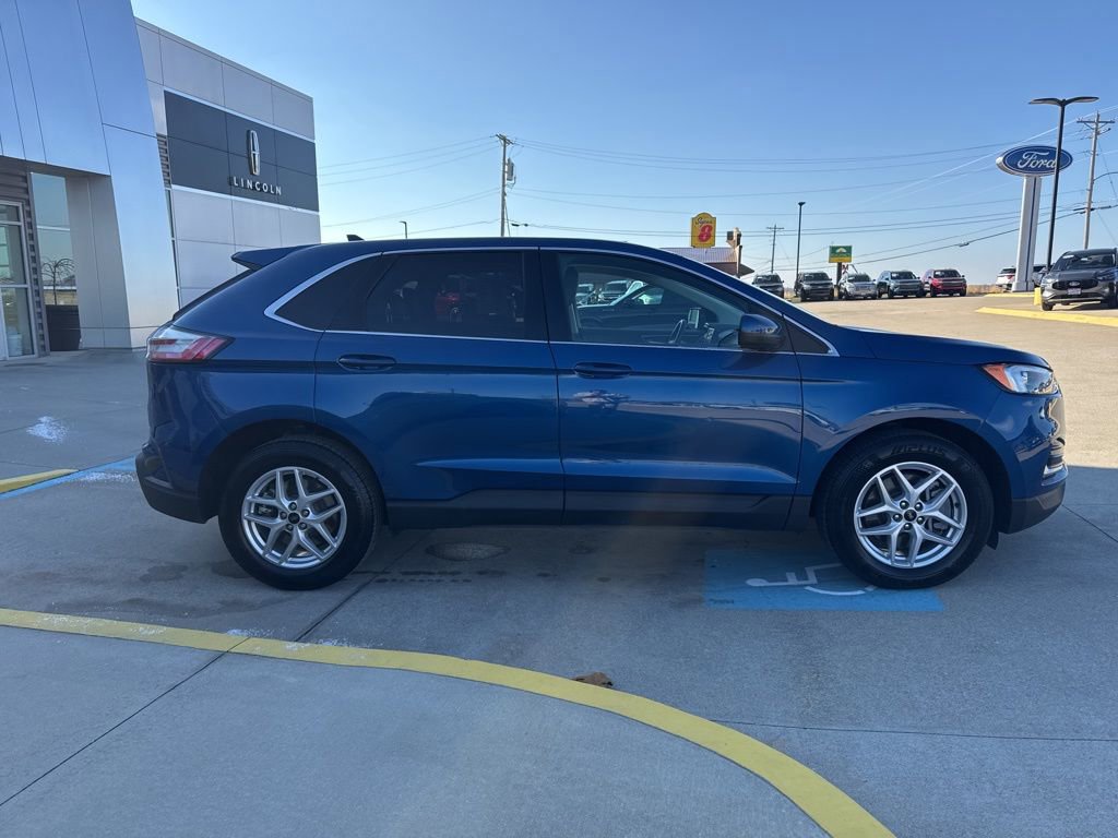 Certified 2024 Ford Edge SEL image 4