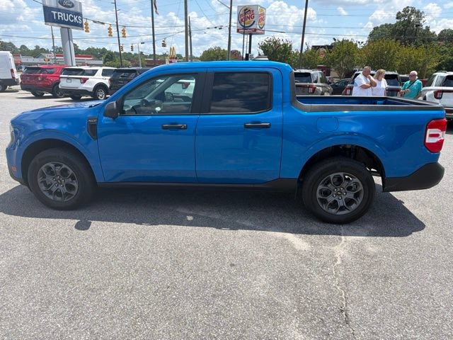 Certified 2025 Ford Maverick XLT FWD image 4