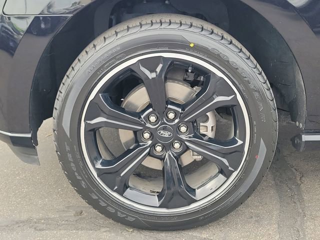 Certified 2022 Ford Expedition Limited image 33