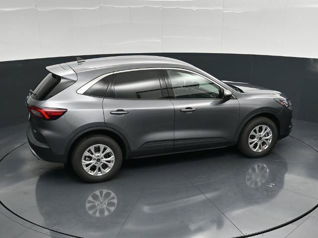 Certified 2024 Ford Escape Active AWD/4WD image 33