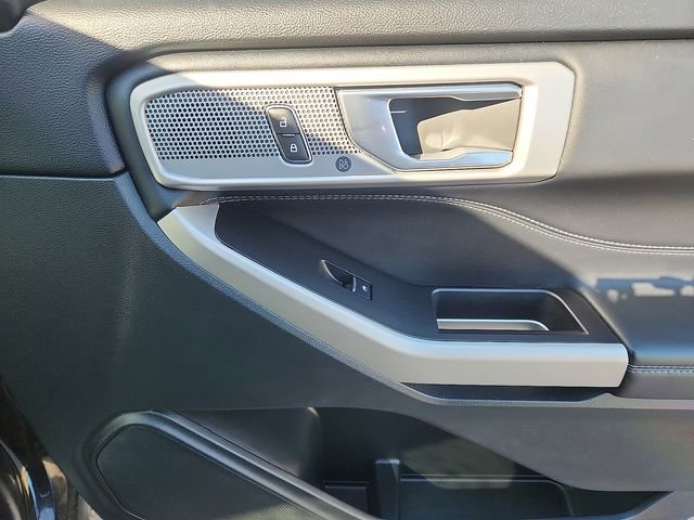 Certified 2023 Ford Explorer Limited AWD/4WD image 36