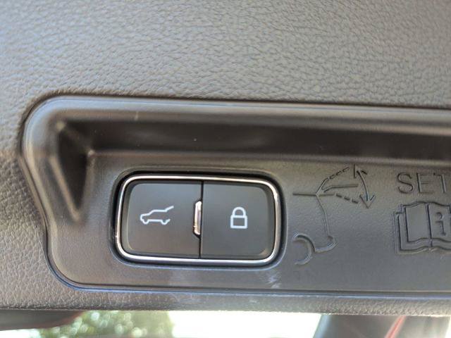 Certified 2025 Ford Explorer ST RWD image 14
