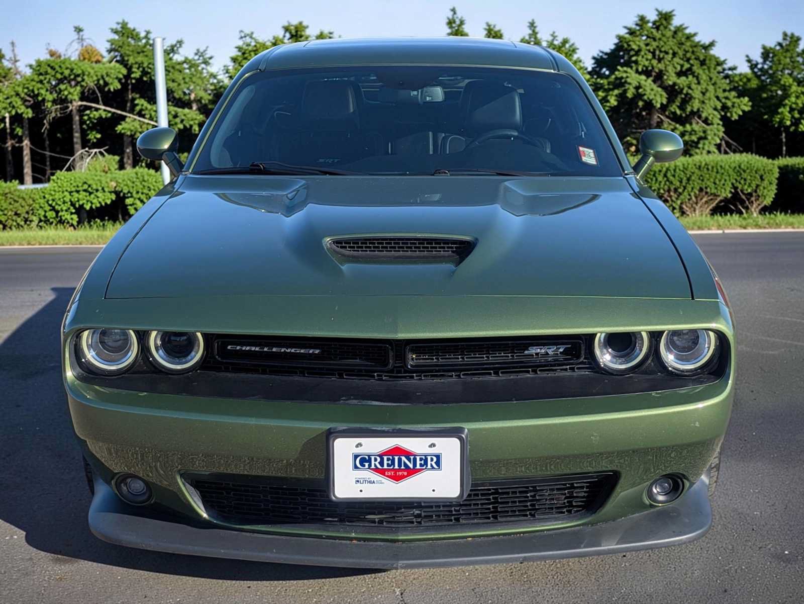 Used 2018 Dodge Challenger SRT w/ Technology Group RWD image 9