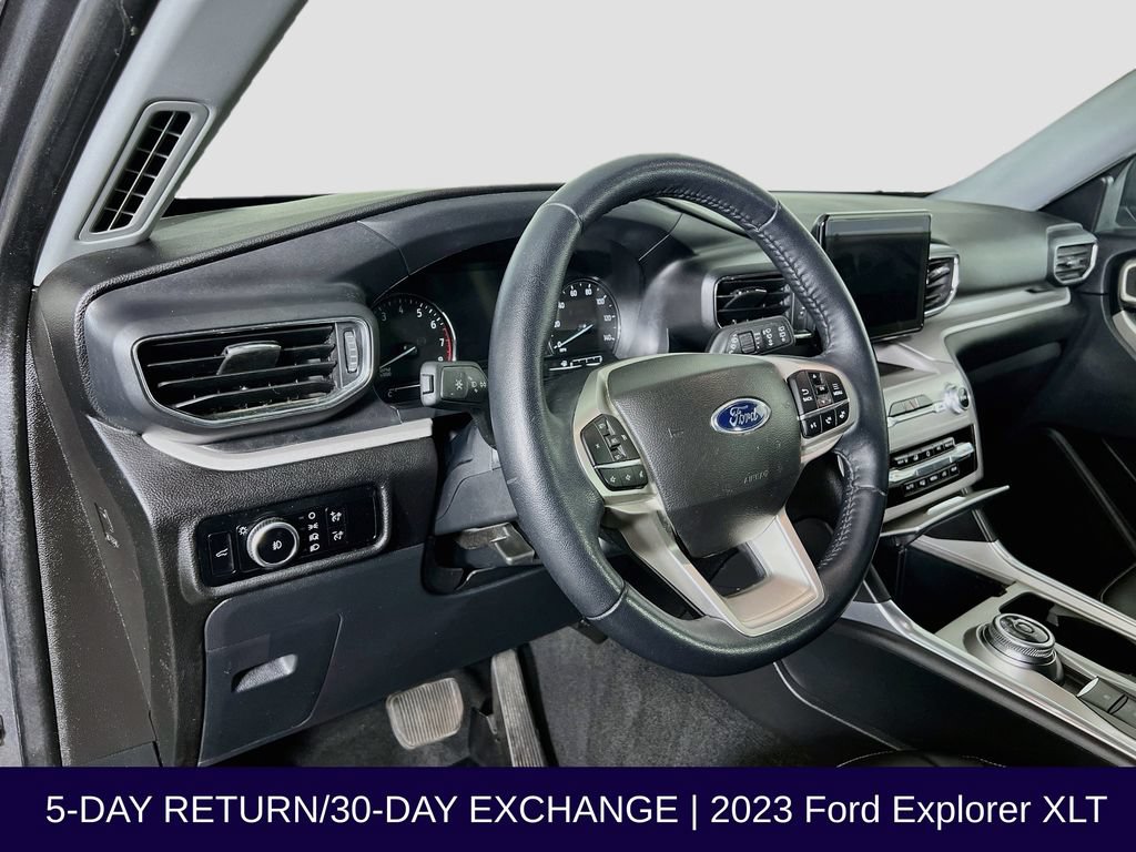Certified 2023 Ford Explorer XLT w/ Equipment Group 202A AWD/4WD image 11